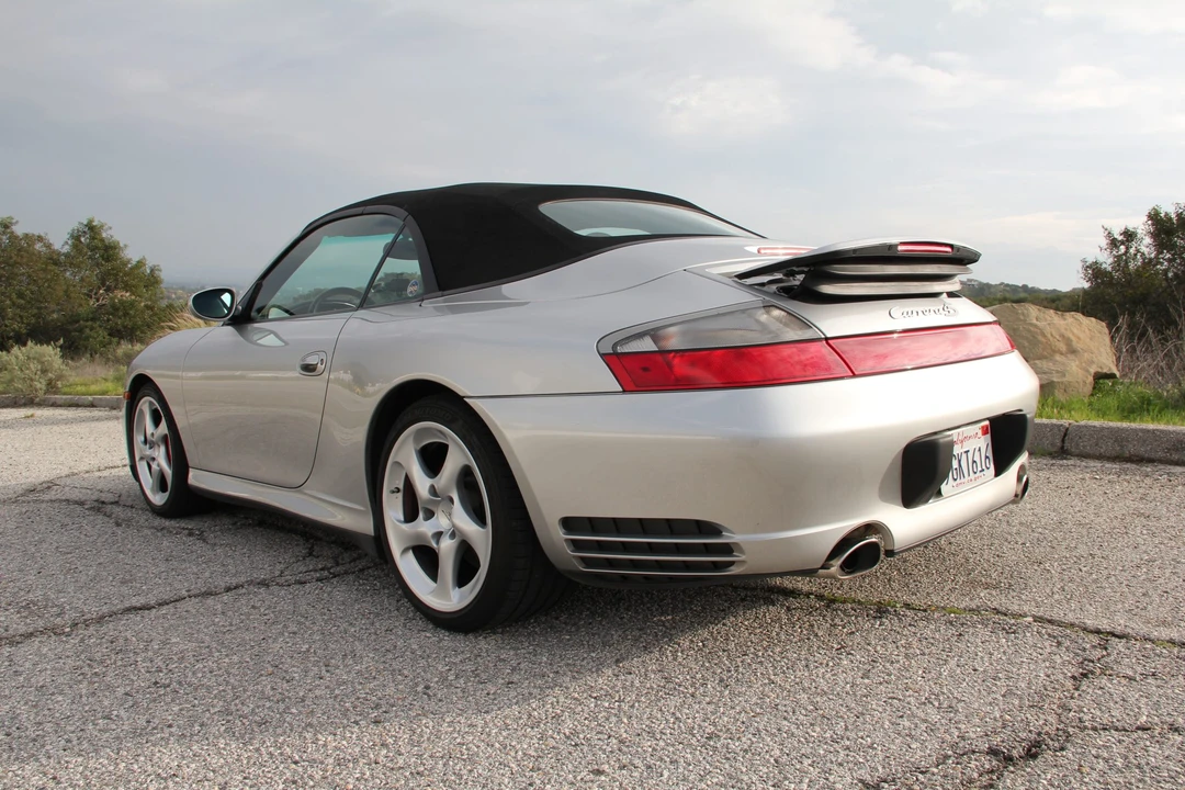 2004 Porsche 996 Carrera 4S - Image 27 of 31