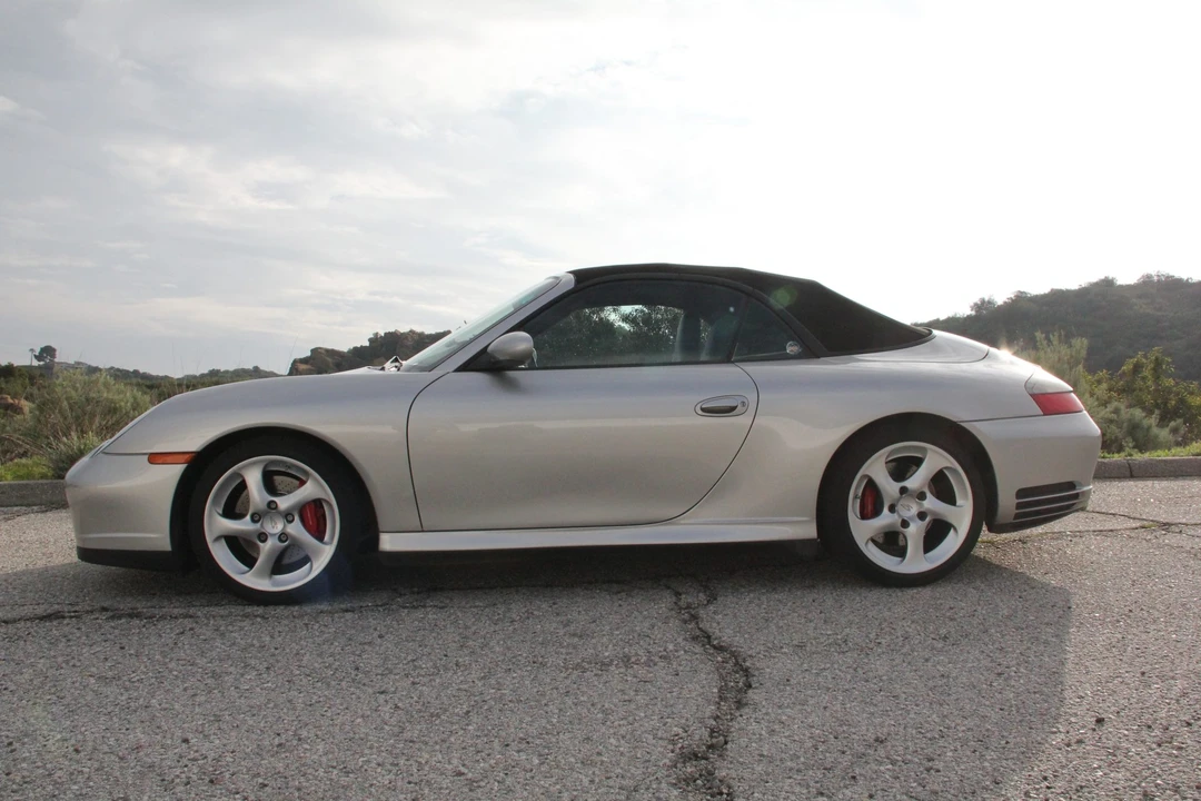 2004 Porsche 996 Carrera 4S - Image 28 of 31