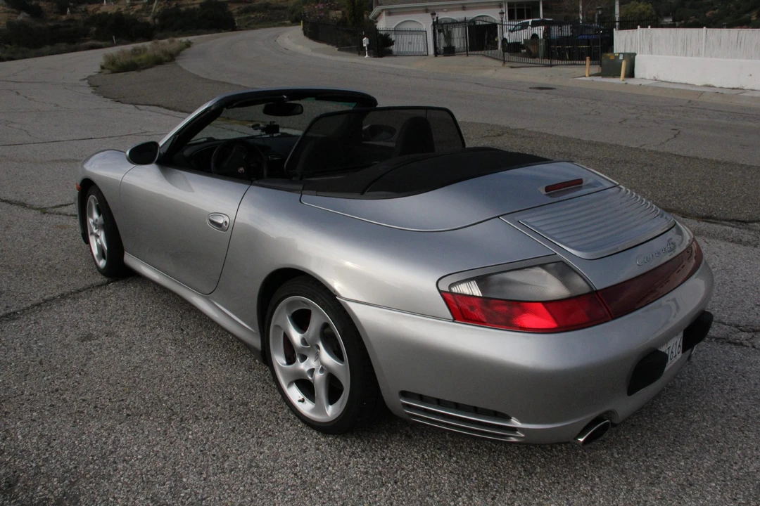 2004 Porsche 996 Carrera 4S - Image 18 of 31
