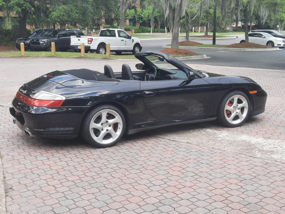 2004 Porsche 996 Carrera 4S - Image 19 of 31