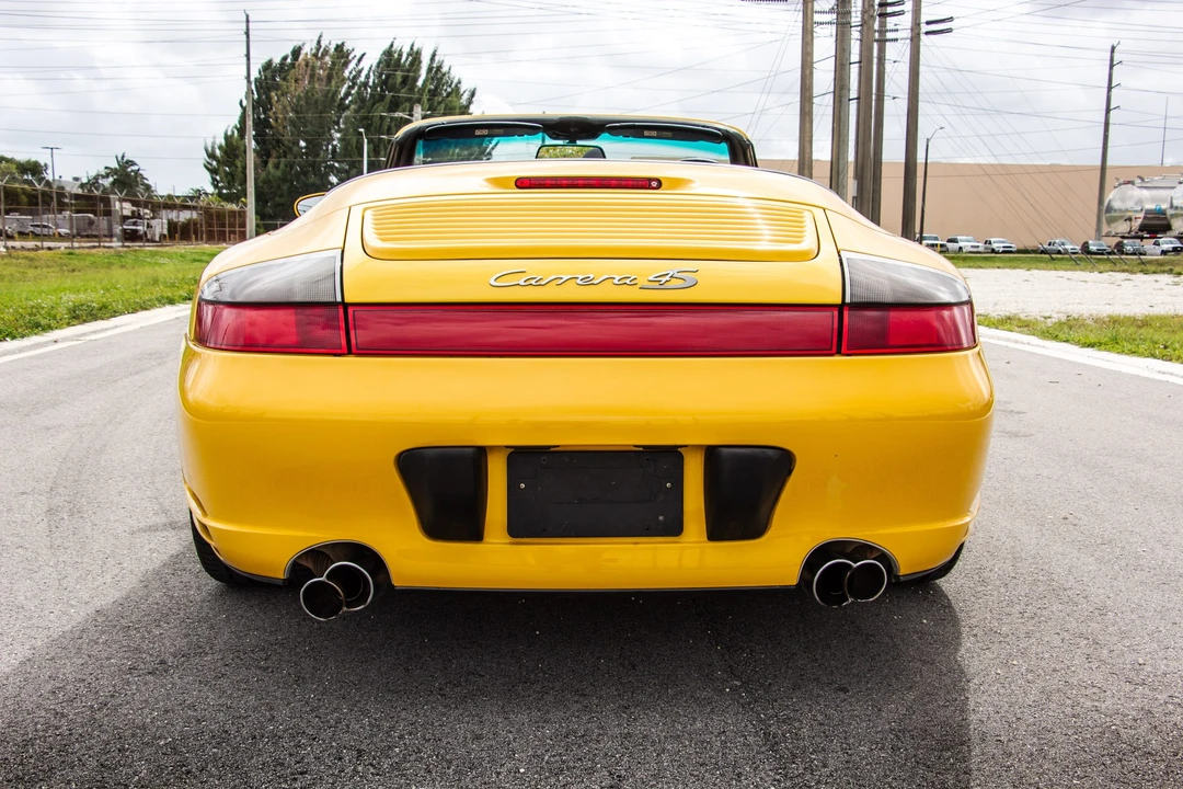 2004 Porsche 996 Carrera 4S - Image 27 of 31