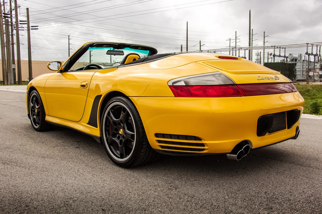 2004 Porsche 996 Carrera 4S - Image 25 of 31