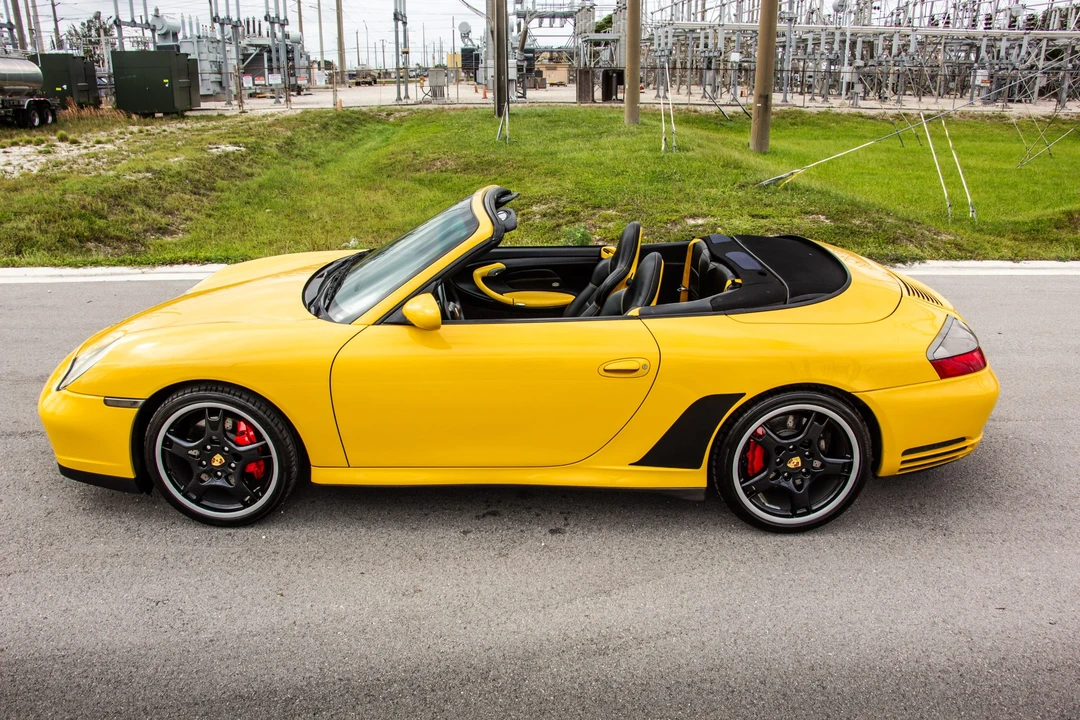 2004 Porsche 996 Carrera 4S - Image 22 of 31