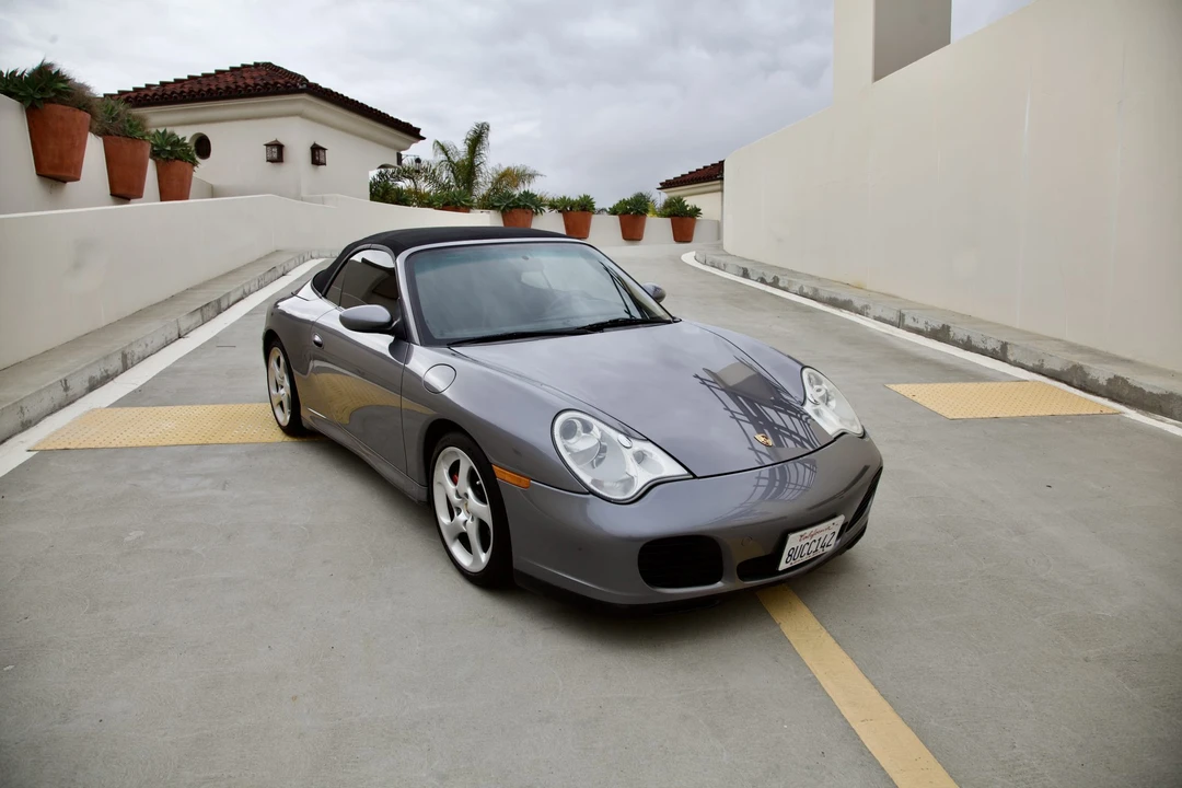 2004 Porsche 996 Carrera 4S - Image 25 of 31