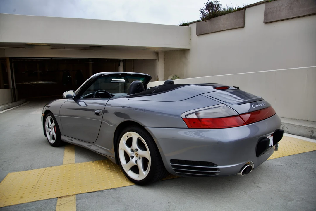 2004 Porsche 996 Carrera 4S - Image 10 of 31