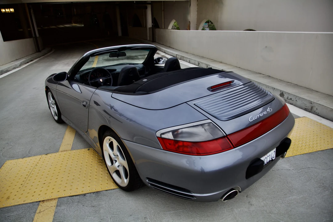 2004 Porsche 996 Carrera 4S - Image 11 of 31