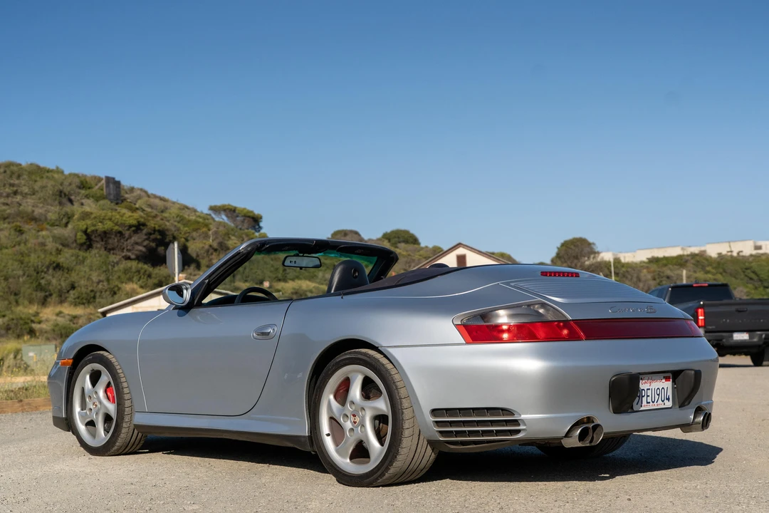 2004 Porsche 996 Carrera 4S - Image 17 of 31
