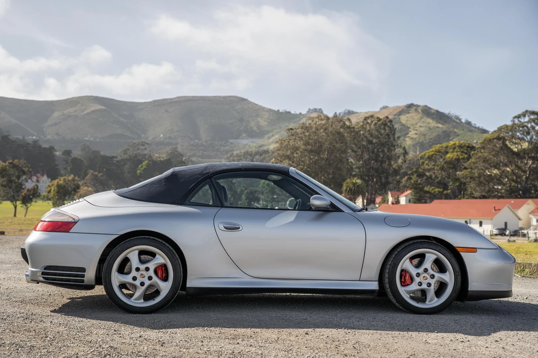 2004 Porsche 996 Carrera 4S - Image 28 of 31