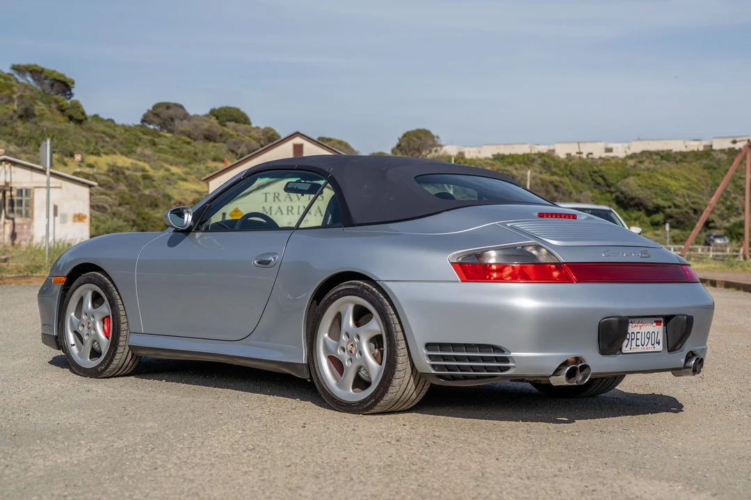 2004 Porsche 996 Carrera 4S - Image 16 of 31