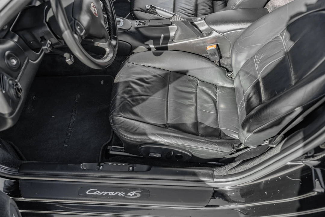 2004 Porsche 996 Carrera 4S - Image 28 of 31