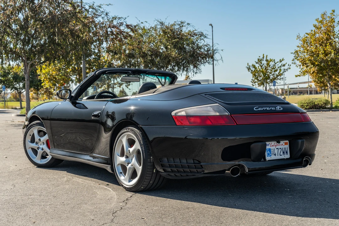 2004 Porsche 996 Carrera 4S - Image 7 of 31