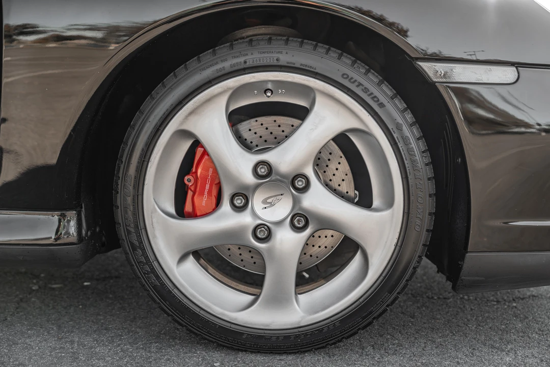 2004 Porsche 996 Carrera 4S - Image 21 of 31