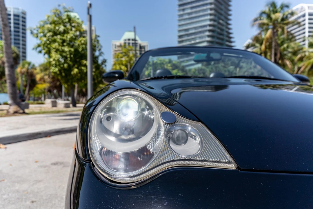2004 Porsche 996 Carrera 4S - Image 24 of 31