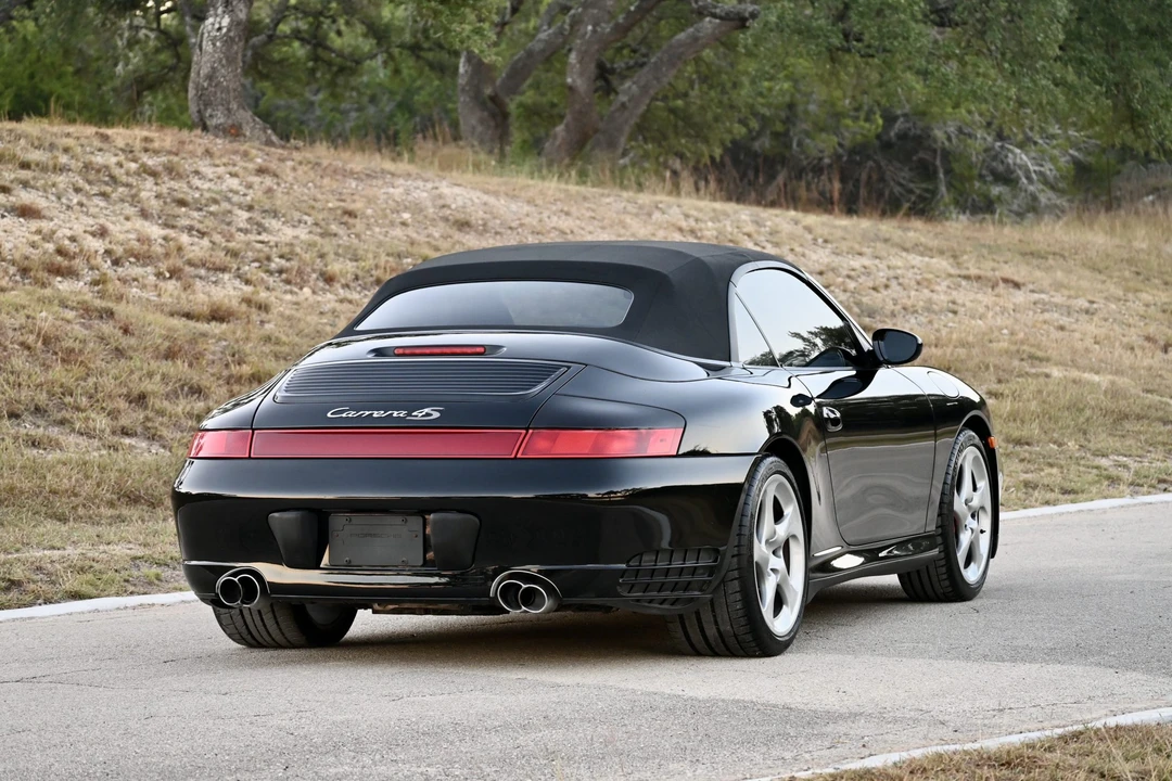 2004 Porsche 996 Carrera 4S - Image 21 of 31