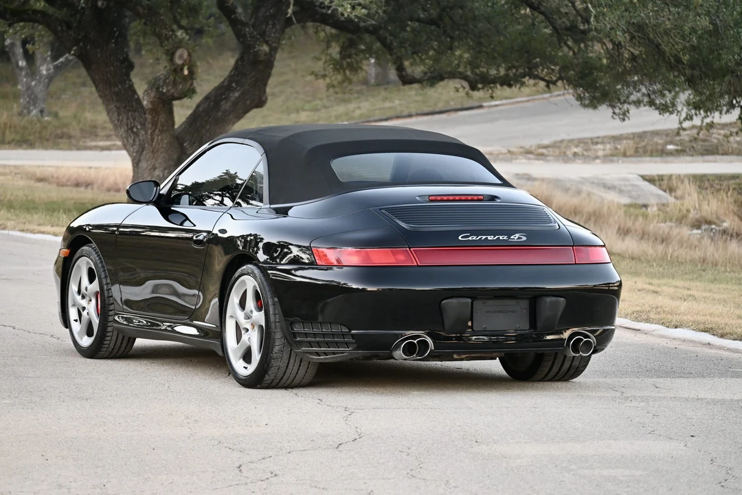 2004 Porsche 996 Carrera 4S - Image 25 of 31