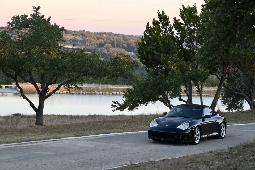 2004 Porsche 996 Carrera 4S - Image 16 of 31