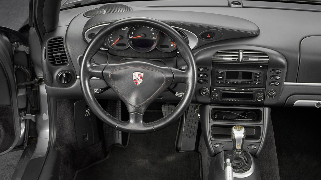 2004 Porsche 996 Carrera 4S - Image 10 of 16