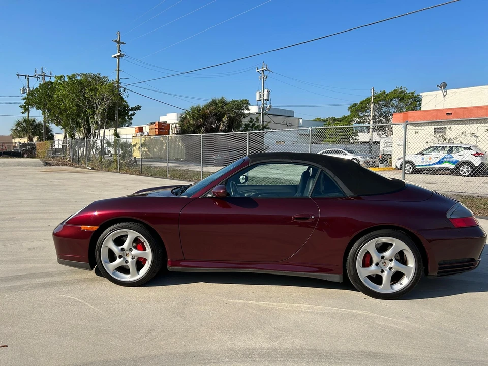 2004 Porsche 996 Carrera 4S - Image 26 of 31