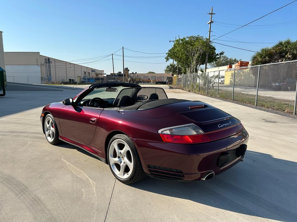 2004 Porsche 996 Carrera 4S - Image 8 of 31