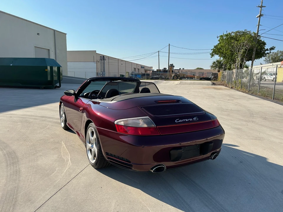 2004 Porsche 996 Carrera 4S - Image 9 of 31