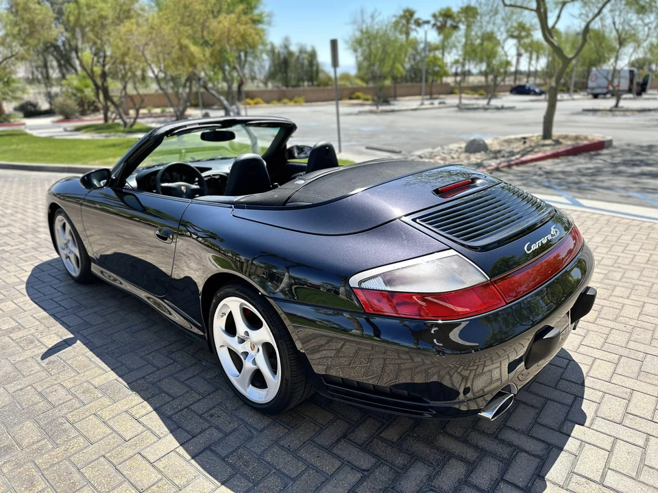 2004 Porsche 996 Carrera 4S - Image 10 of 31