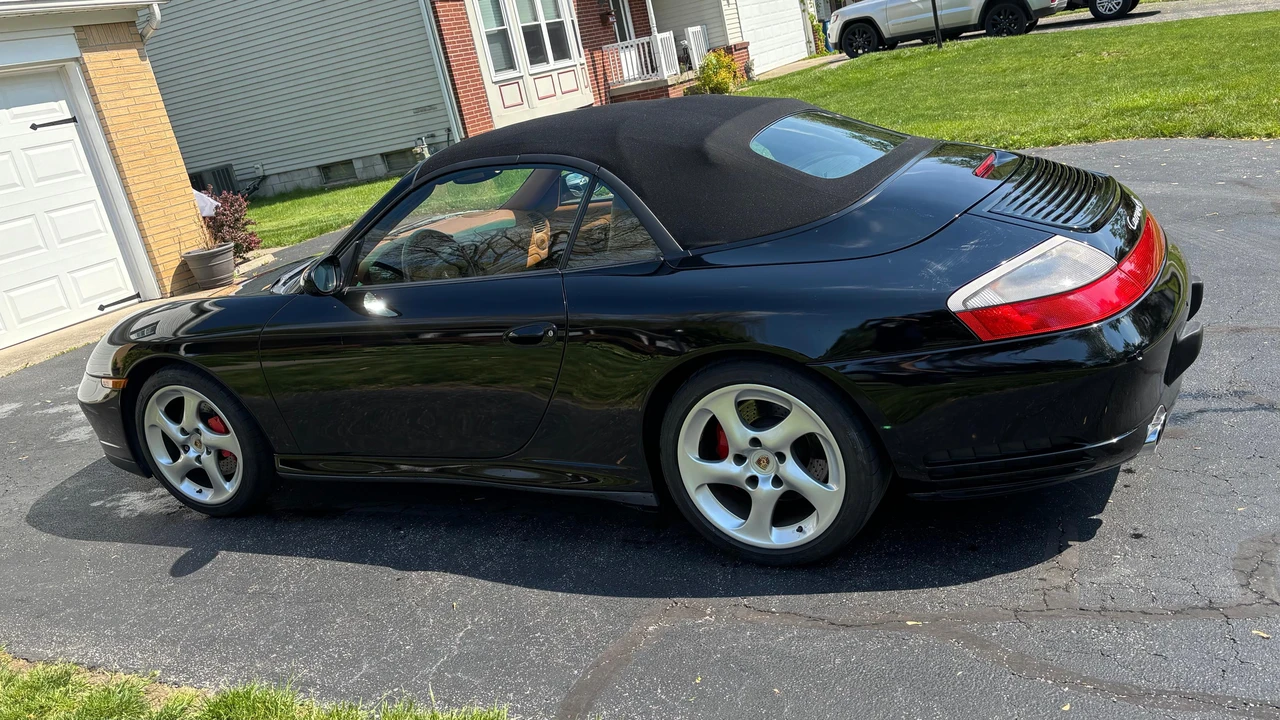 2004 Porsche 996 Carrera 4S - Image 18 of 31