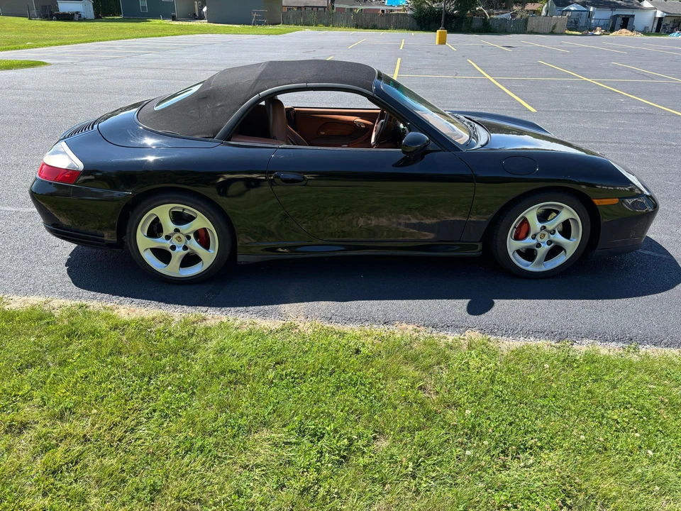 2004 Porsche 996 Carrera 4S - Image 23 of 31