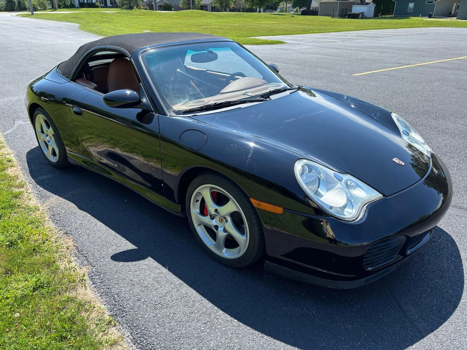 2004 Porsche 996 Carrera 4S - Image 25 of 31