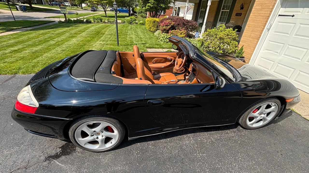 2004 Porsche 996 Carrera 4S - Image 11 of 31