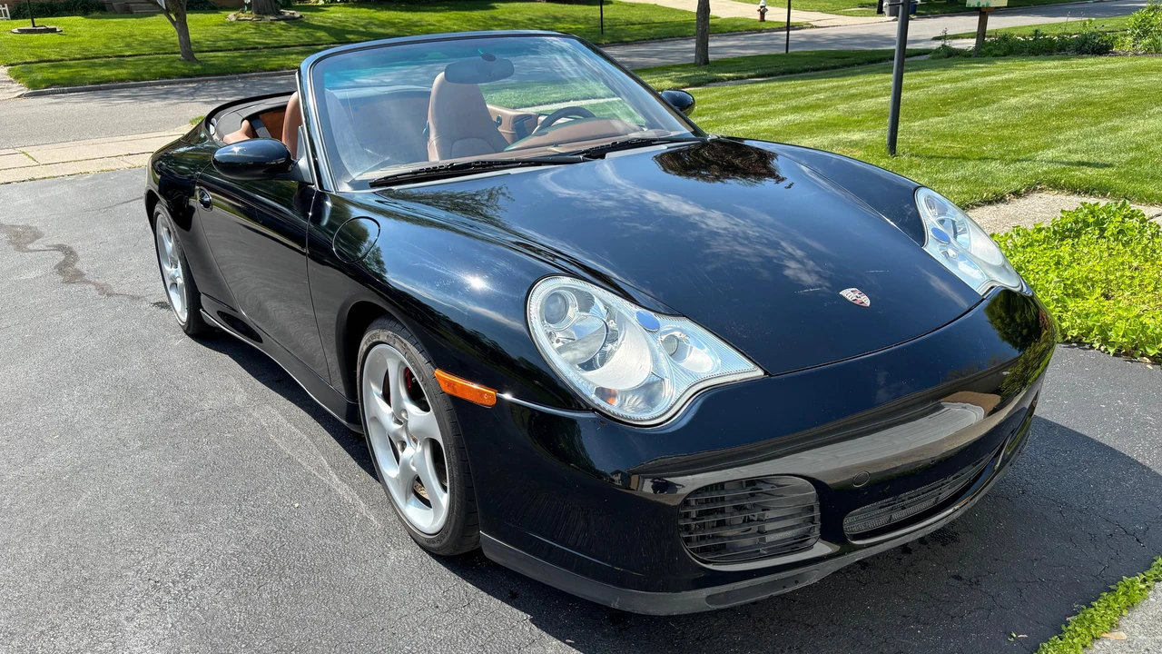 2004 Porsche 996 Carrera 4S - Image 13 of 31