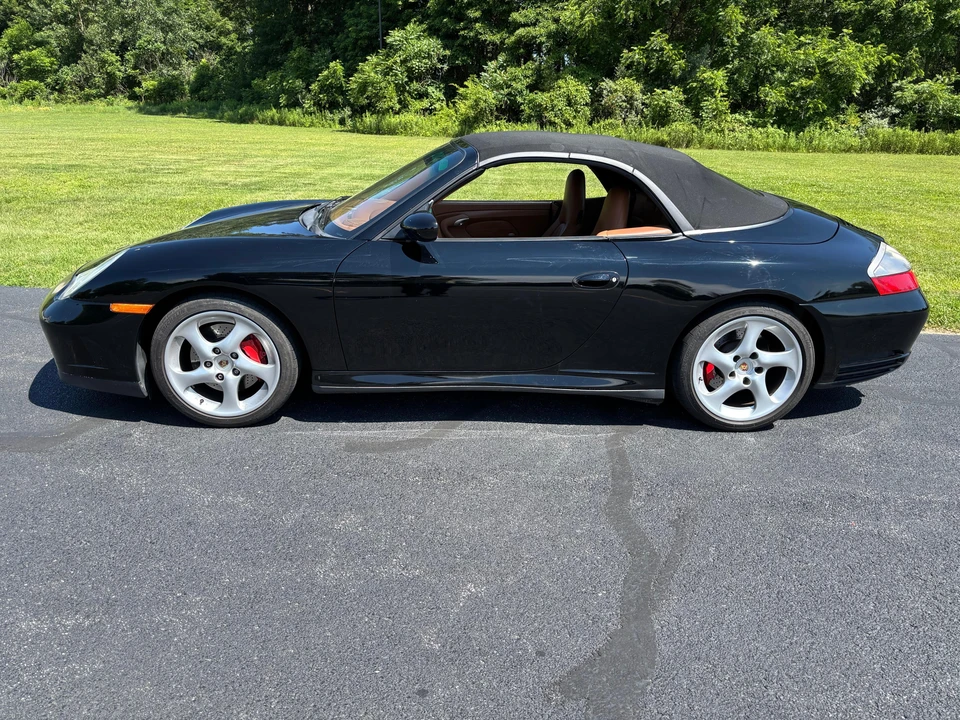 2004 Porsche 996 Carrera 4S - Image 17 of 31