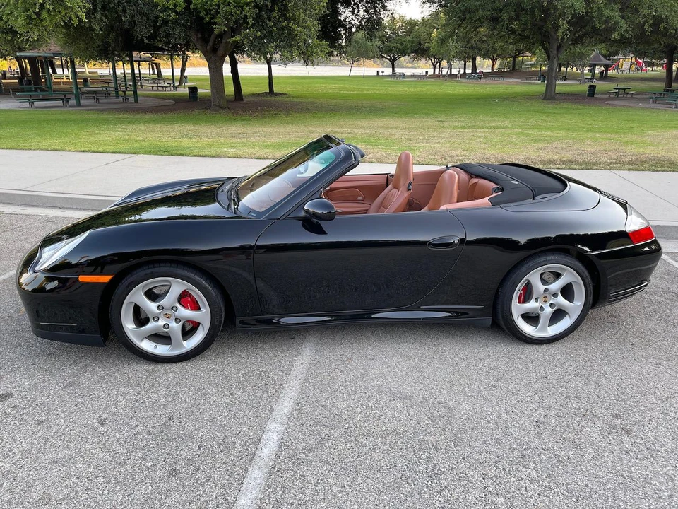 2004 Porsche 996 Carrera 4S - Image 9 of 31