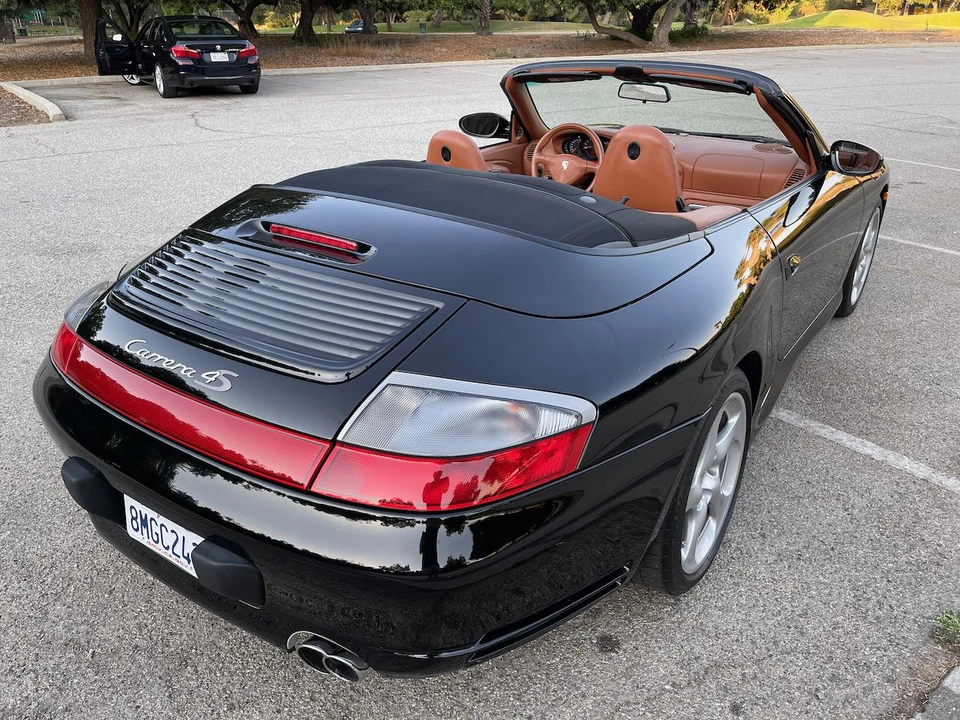 2004 Porsche 996 Carrera 4S - Image 19 of 31
