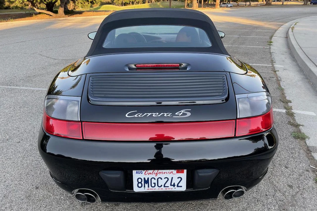 2004 Porsche 996 Carrera 4S - Image 5 of 31