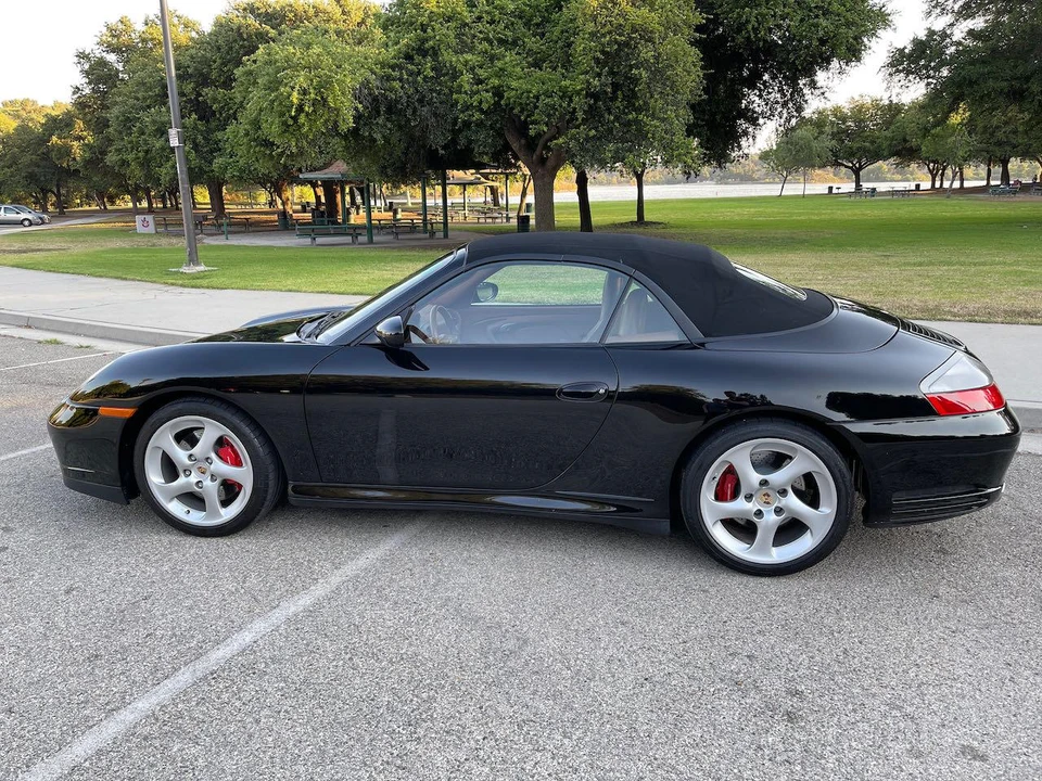 2004 Porsche 996 Carrera 4S - Image 10 of 31