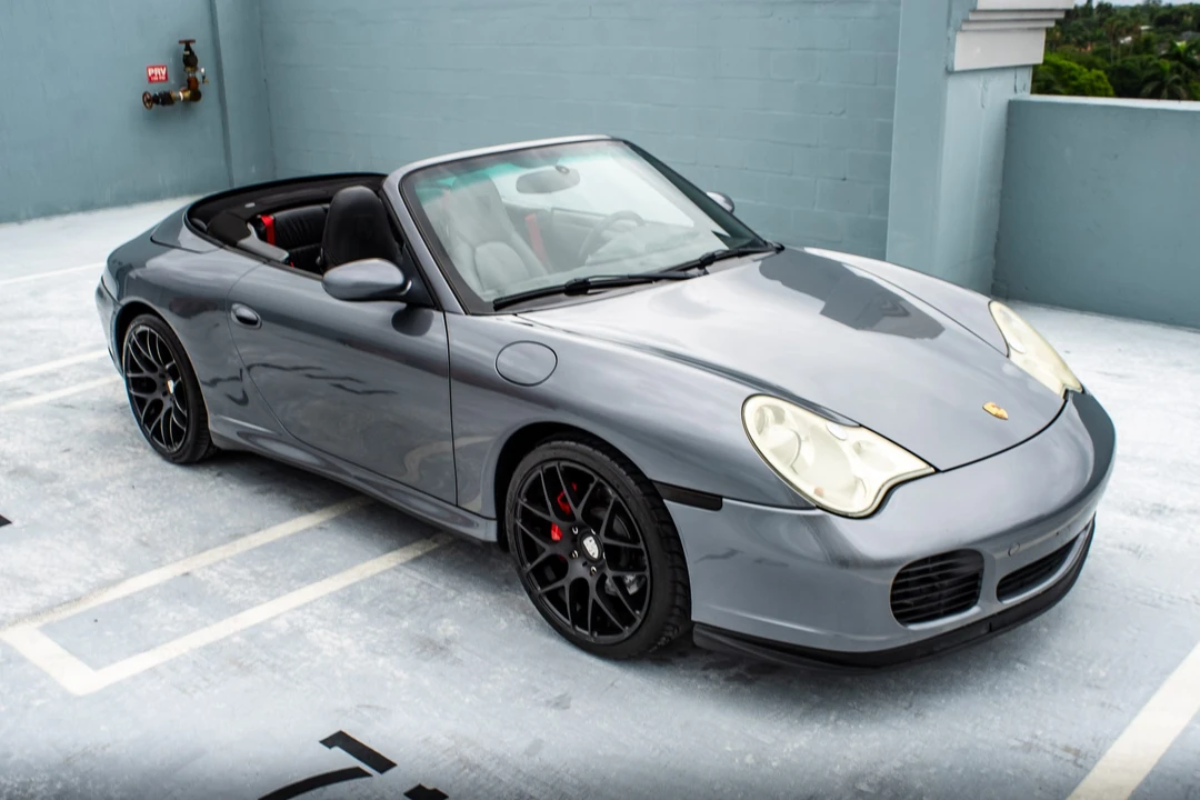2004 Porsche 996 Carrera 4S - Image 10 of 31