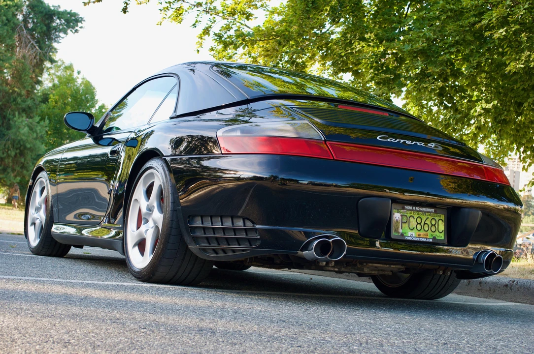 2004 Porsche 996 Carrera 4S - Image 23 of 31
