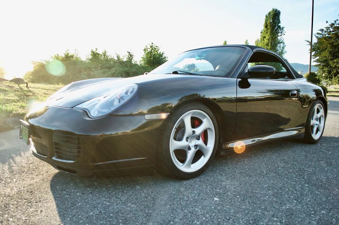2004 Porsche 996 Carrera 4S - Image 14 of 31