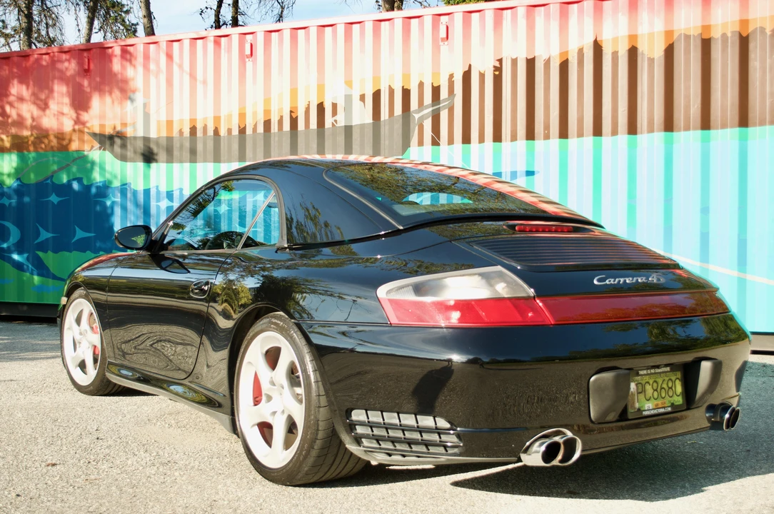 2004 Porsche 996 Carrera 4S - Image 18 of 31