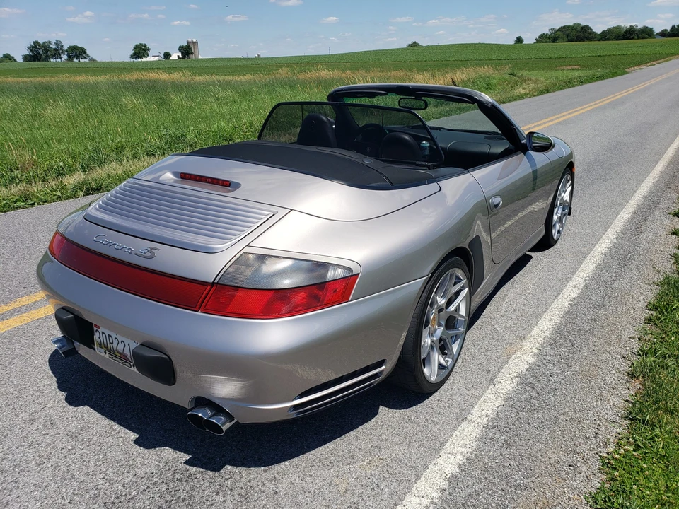 2004 Porsche 996 Carrera 4S - Image 12 of 31