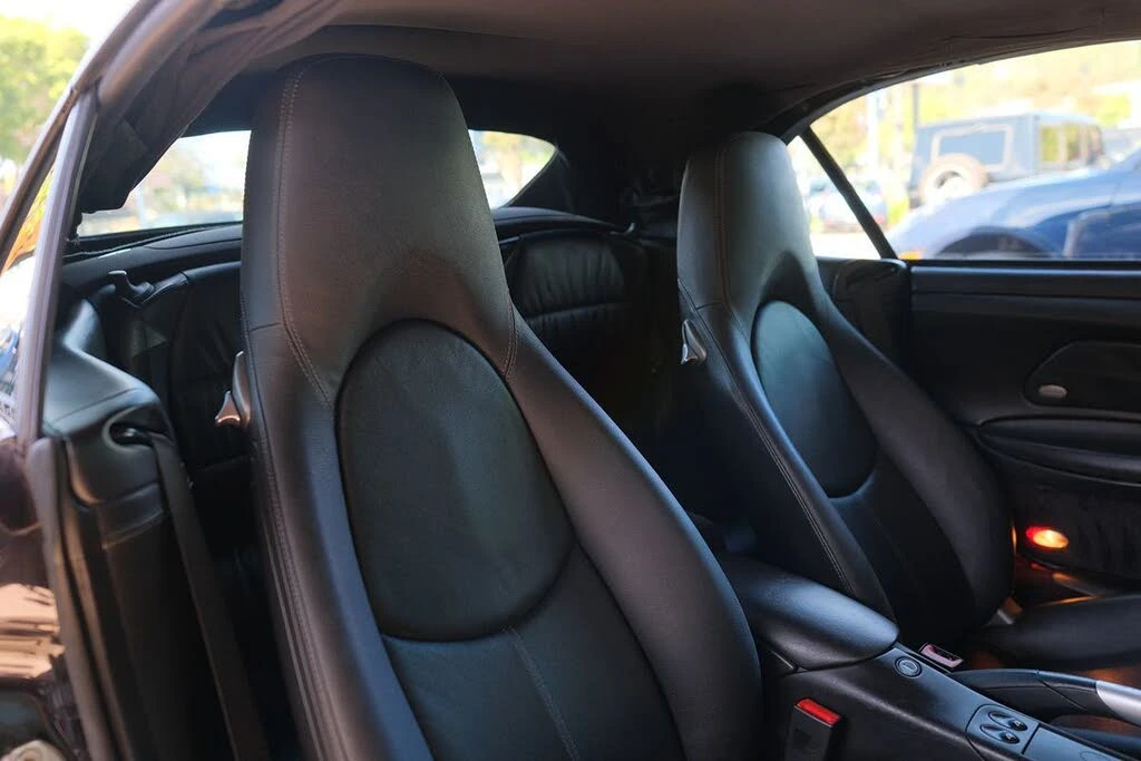 2004 Porsche 996 Carrera 4S - Image 26 of 31