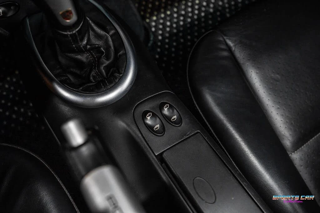 2004 Porsche 996 Carrera 4S - Image 22 of 31