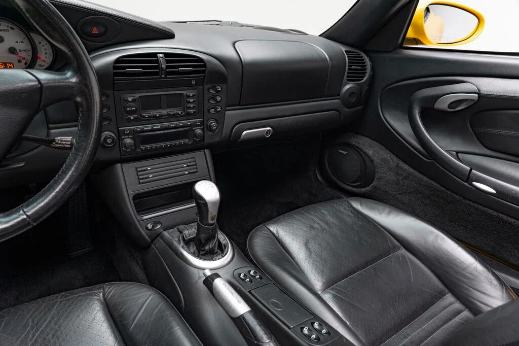 2004 Porsche 996 Carrera 4S - Image 23 of 31