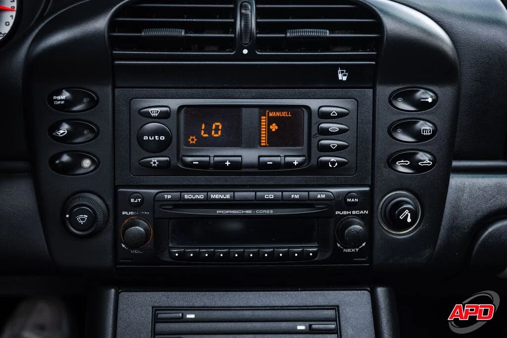 2004 Porsche 996 Carrera 4S - Image 16 of 31