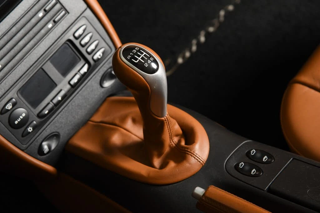 2004 Porsche 996 Carrera 4S - Image 7 of 31