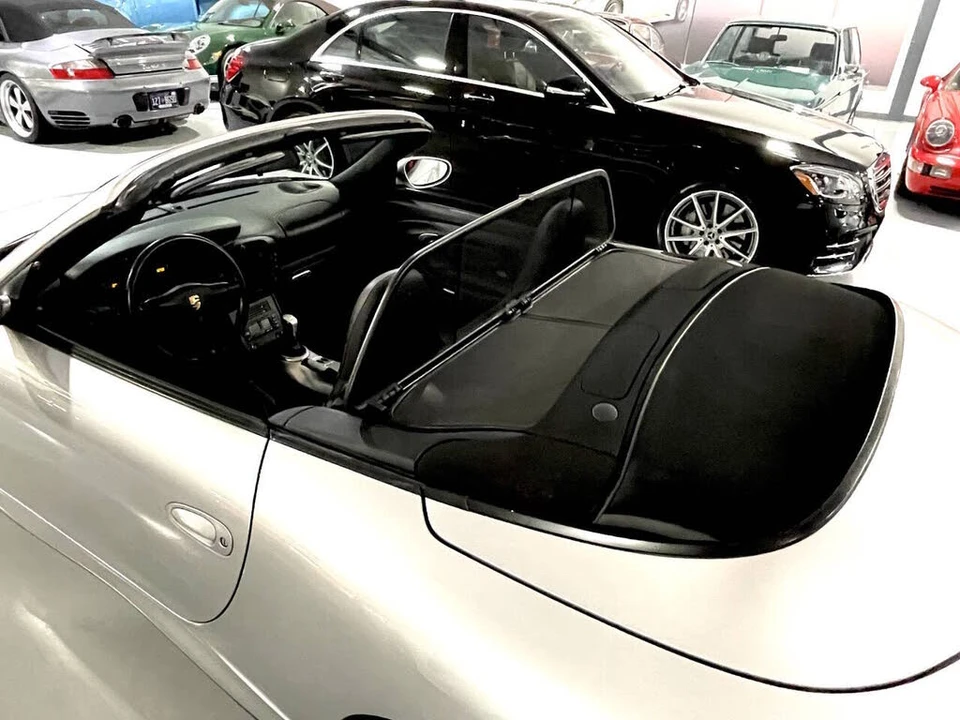 2004 Porsche 996 Carrera 4S - Image 9 of 31