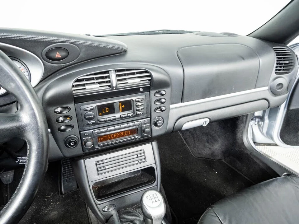 2004 Porsche 996 Carrera 4S - Image 11 of 29