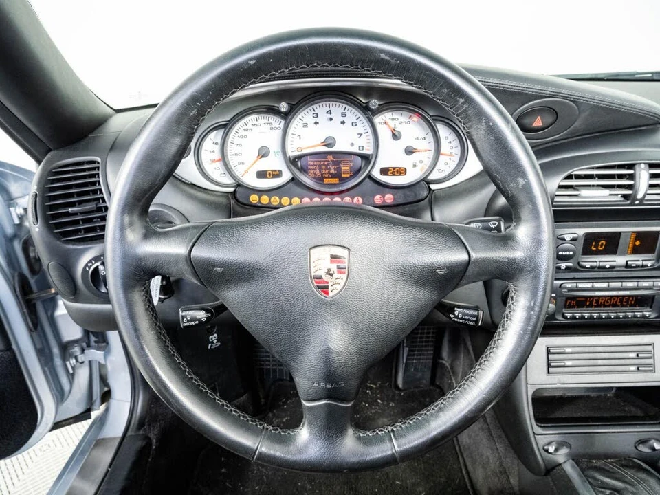 2004 Porsche 996 Carrera 4S - Image 9 of 29