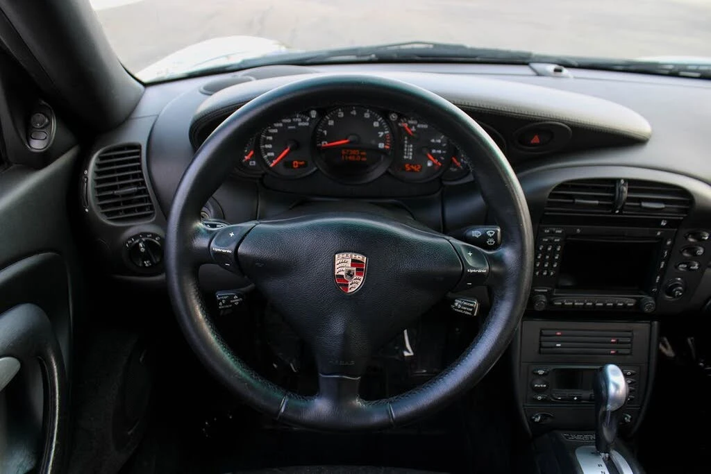 2004 Porsche 996 Carrera 4S - Image 19 of 31