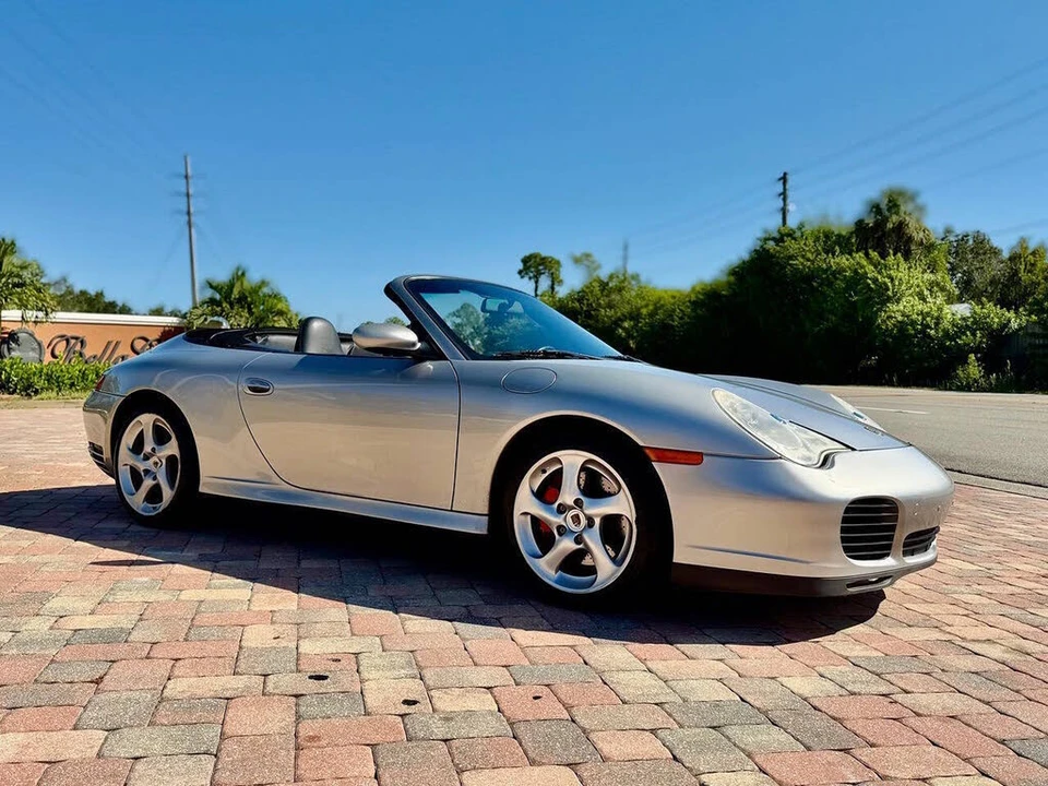 2004 Porsche 996 Carrera 4S - Image 8 of 31